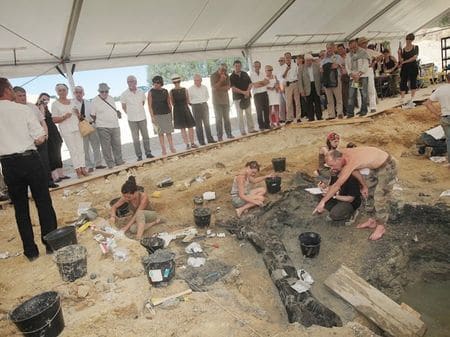 Fouille paléontologique à Angeac en Charente.